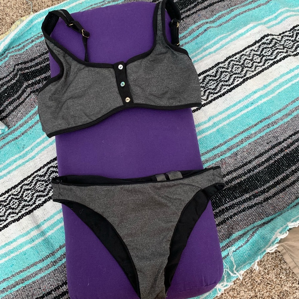 Beach Bunny “Presley” Bikini 👙
